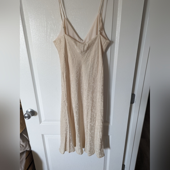 Smash +Tess Disco Slip Dress Medium Cool Cream NWT - Picture 2 of 5